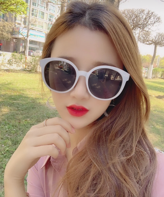 唐小小的第二张照片--青岛相亲服务中心