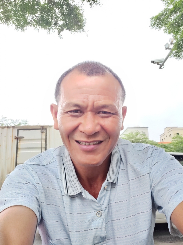 大老的第一张照片--青岛相亲服务中心