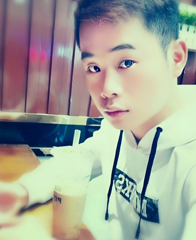 拔大萝卜的兔子的第一张照片--青岛相亲服务中心