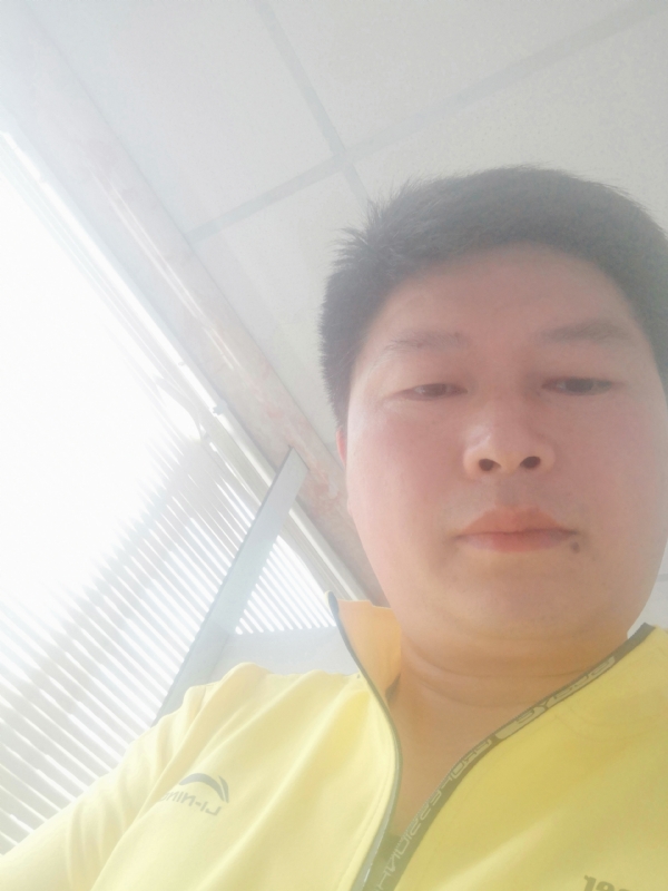 山男的第一张照片--青岛相亲服务中心