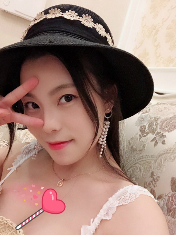 晓佩的第一张照片--青岛相亲服务中心