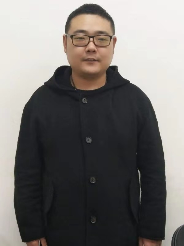 ll的第三张照片--青岛相亲服务中心