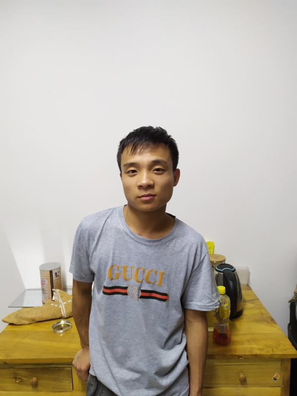 站着等你三千年的第一张照片--青岛相亲服务中心