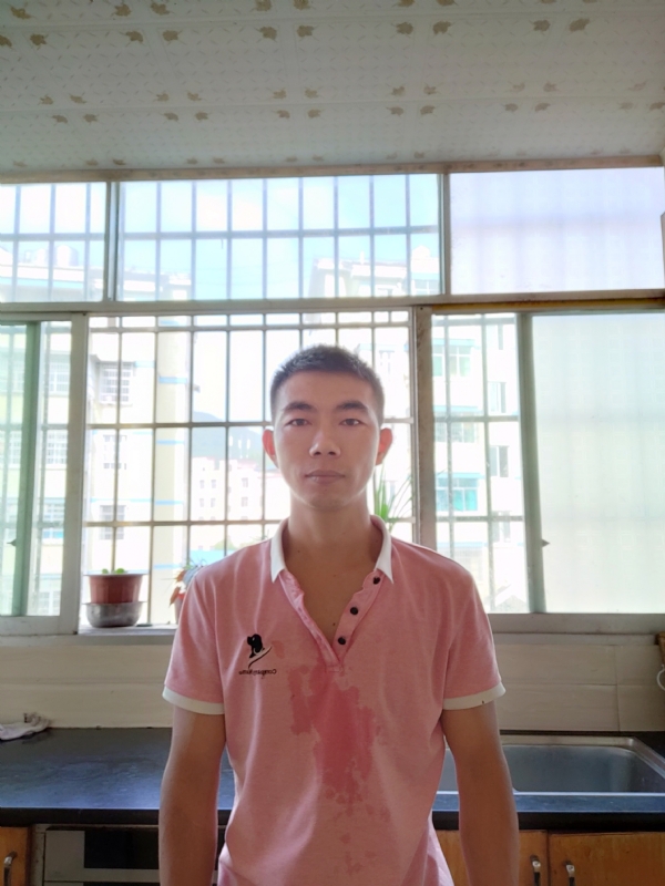 破晓依然的第一张照片--青岛相亲服务中心