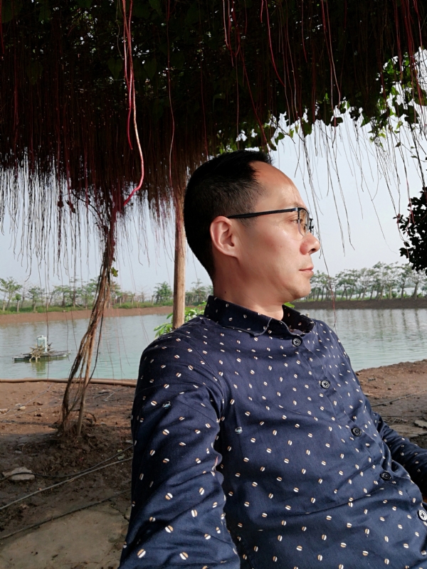 守望烟云的第一张照片--青岛相亲服务中心