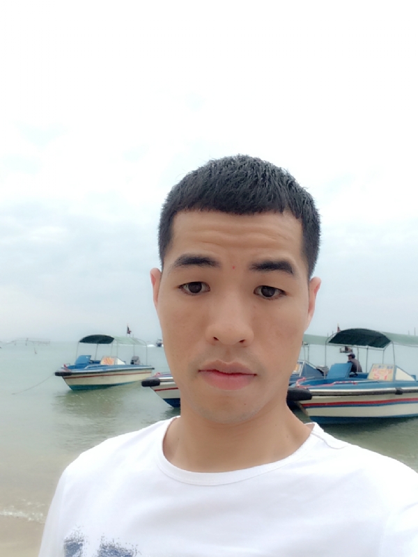 冷风的第一张照片--青岛相亲服务中心