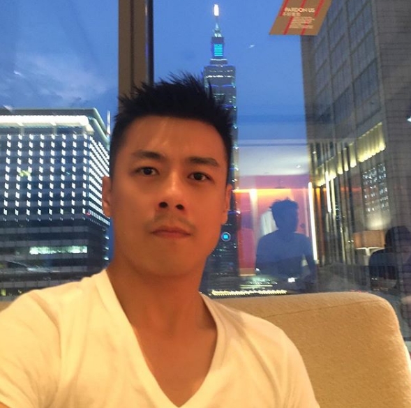 zhanglun的第一张照片--青岛相亲服务中心