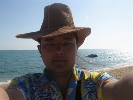 俊哥的第一张照片--青岛相亲服务中心