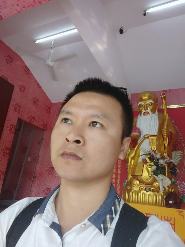 WAR的第一张照片--青岛相亲服务中心