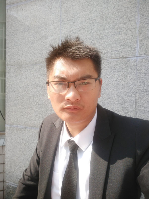 孤独的人的第一张照片--青岛相亲服务中心