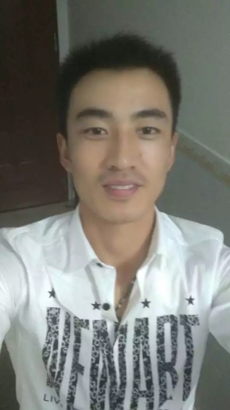 等待你的出现的第一张照片--青岛相亲服务中心