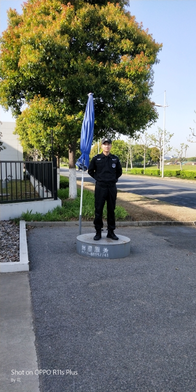 花非花的第一张照片--青岛相亲服务中心