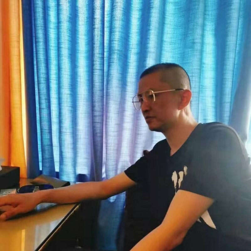 静心的第一张照片--青岛相亲服务中心