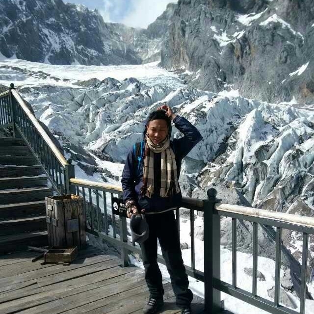 眯眯的第一张照片--青岛相亲服务中心