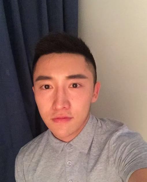 灰太狼的第一张照片--青岛相亲服务中心