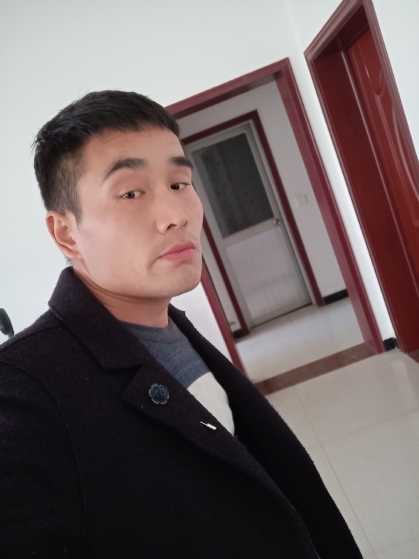 醒醒吧兄弟的第一张照片--青岛相亲服务中心