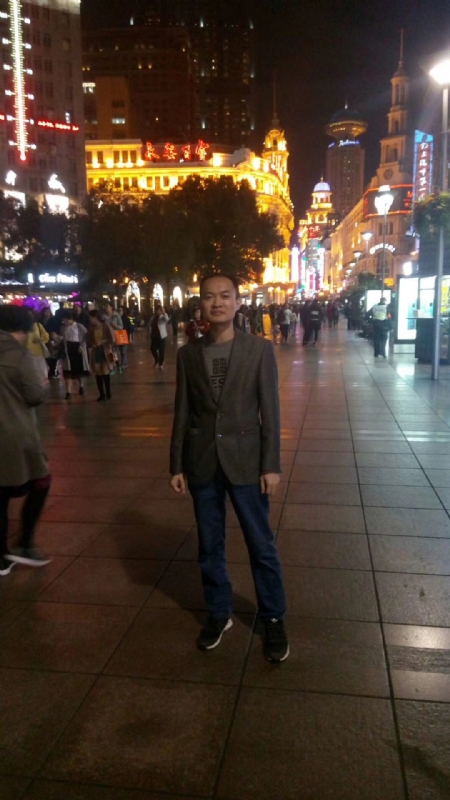 水池养鱼的第一张照片--青岛相亲服务中心