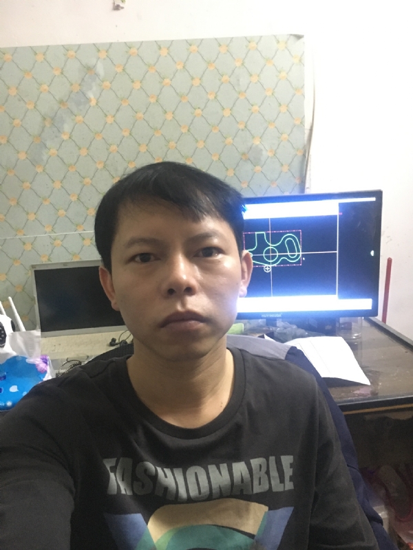 黄叶枫的第一张照片--青岛相亲服务中心