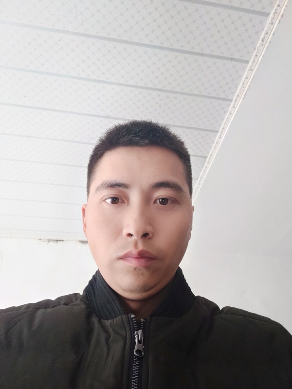 远望星空的第一张照片--青岛相亲服务中心