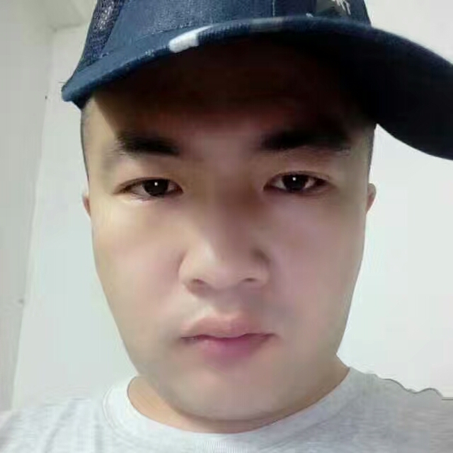 你的高冷范只属于我的第一张照片--青岛相亲服务中心