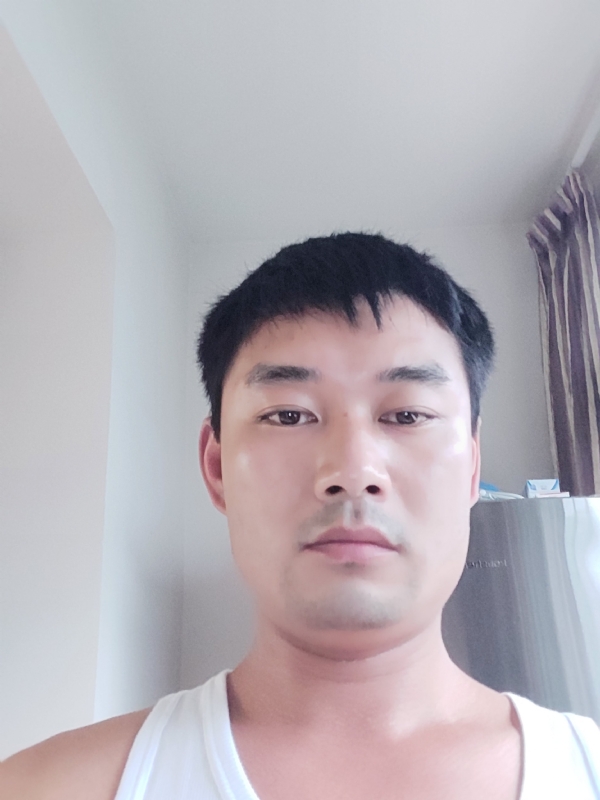 MM的第一张照片--青岛相亲服务中心