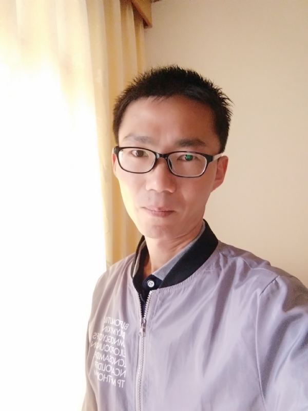 平凡的风的第二张照片--青岛相亲服务中心