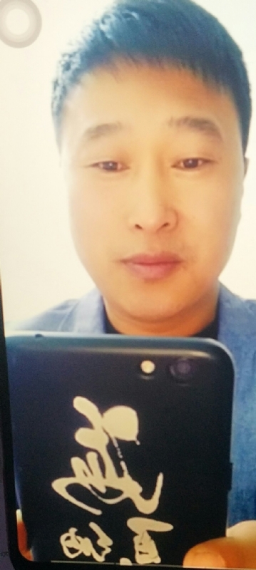 可乐猫的第一张照片--青岛相亲服务中心