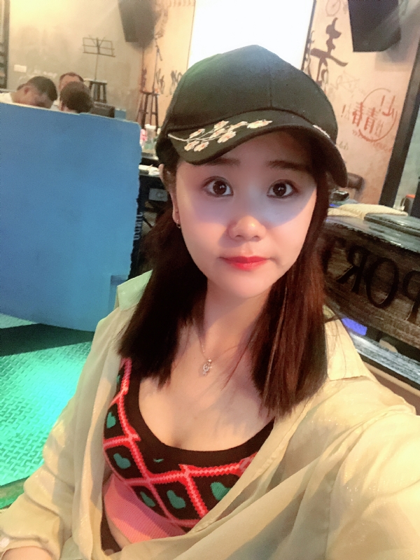 沐秋的第一张照片--青岛相亲服务中心