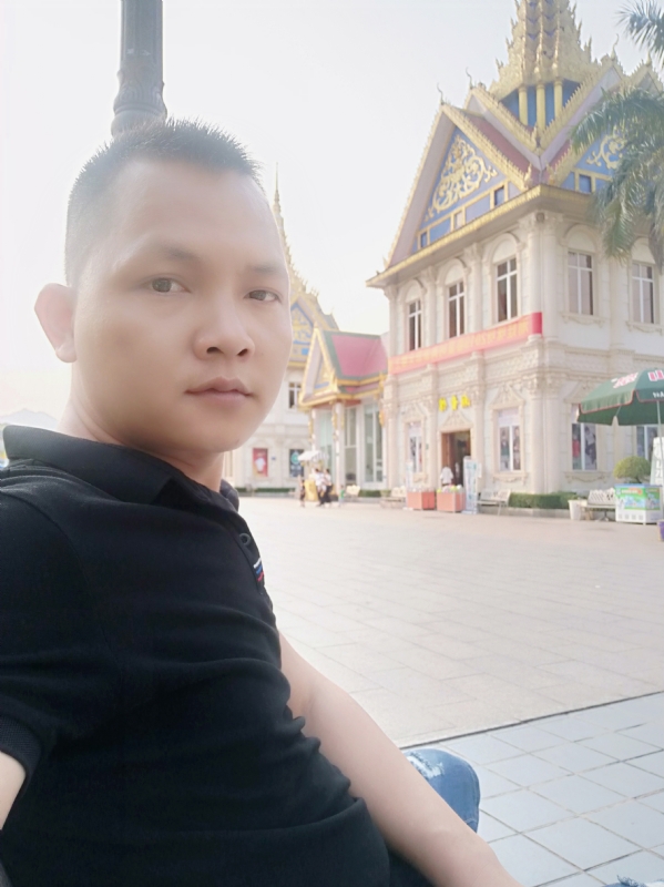 漂泊者的第一张照片--青岛相亲服务中心