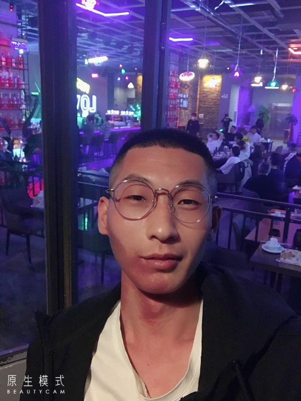 东北小伙的第一张照片--青岛相亲服务中心