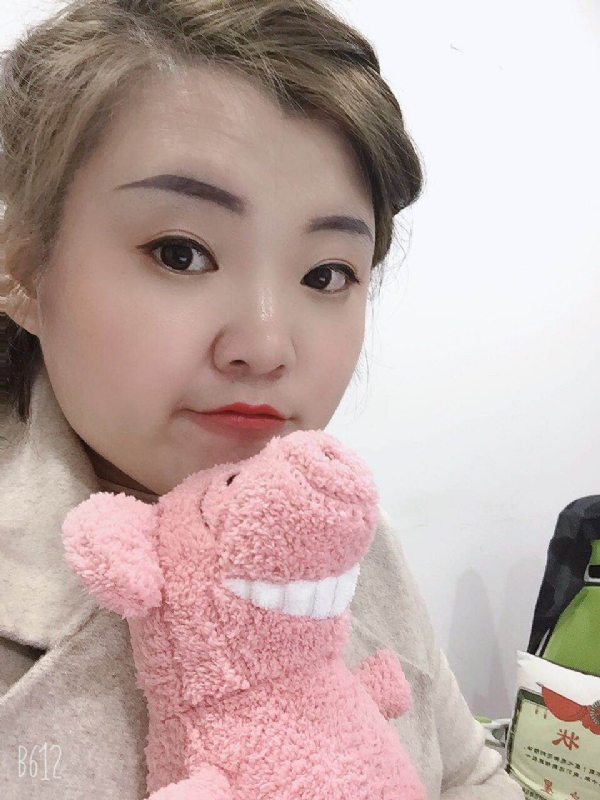 李娜的第一张照片--青岛相亲服务中心