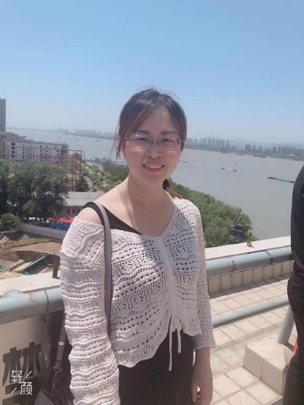 随缘的第一张照片--青岛相亲服务中心