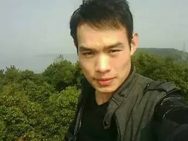 明镜的第二张照片--青岛相亲服务中心