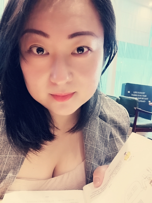 铃瑶的第二张照片--青岛相亲服务中心