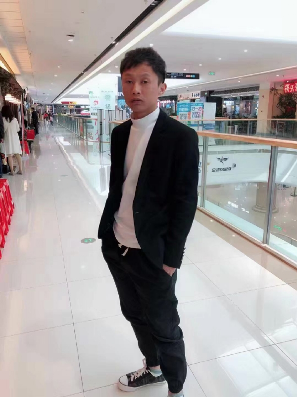 杰的第一张照片--青岛相亲服务中心