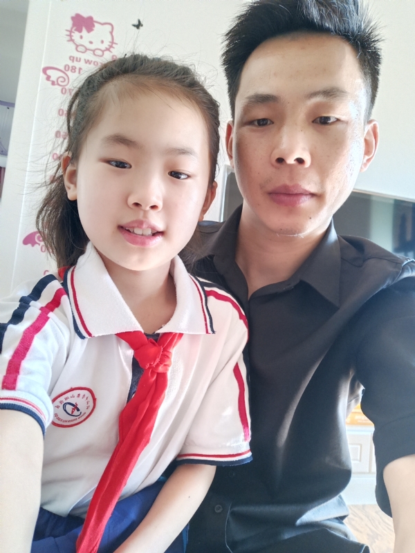 小神兽的第一张照片--青岛相亲服务中心