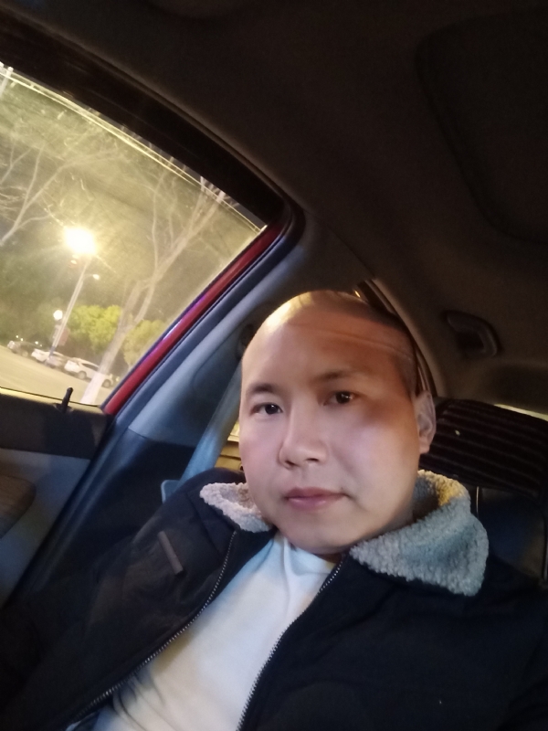 平平淡淡的第一张照片--青岛相亲服务中心