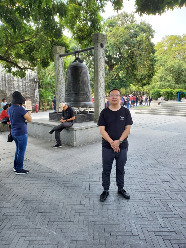 杨昊的第一张照片--青岛相亲服务中心