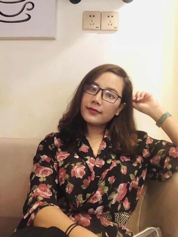 蝴蝶与蓝的第一张照片--青岛相亲服务中心