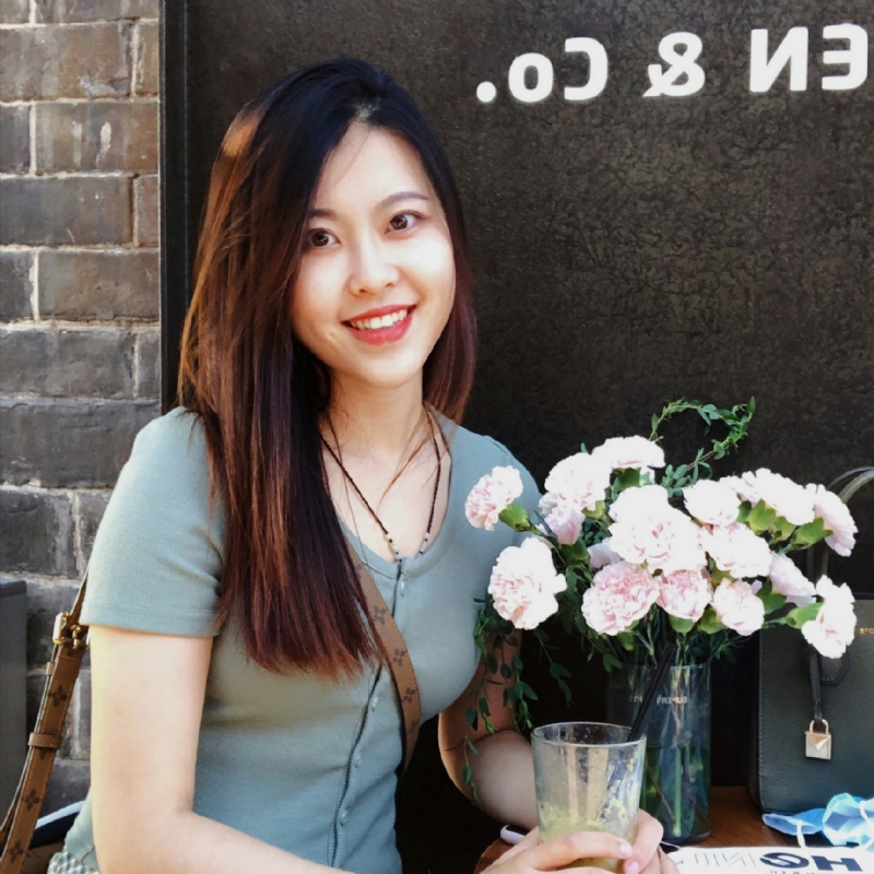 周雅茹的第一张照片--青岛相亲服务中心