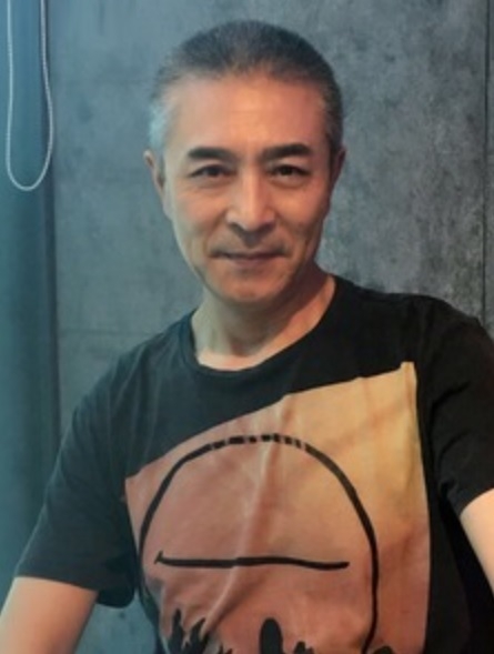 拥抱明天的第一张照片--青岛相亲服务中心