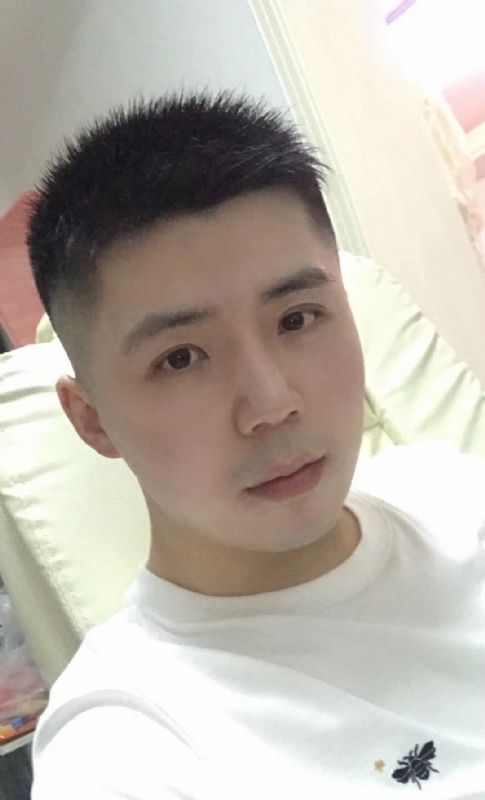 阿信的第一张照片--青岛相亲服务中心