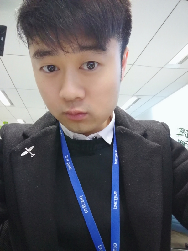 择一爱与被爱的第一张照片--青岛相亲服务中心