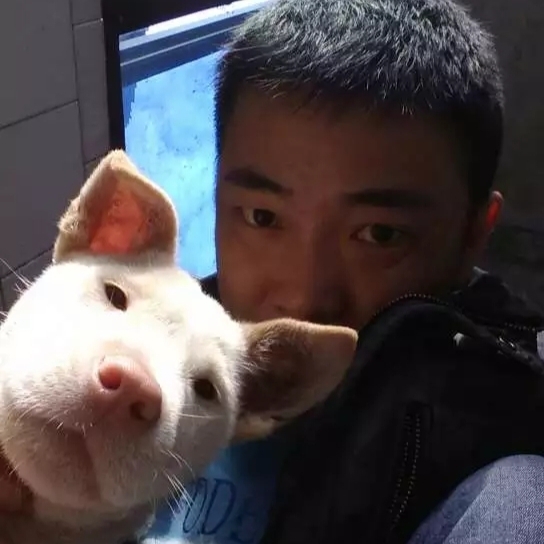 光棍的第一张照片--青岛相亲服务中心