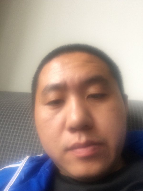 人间不值得的第三张照片--青岛相亲服务中心