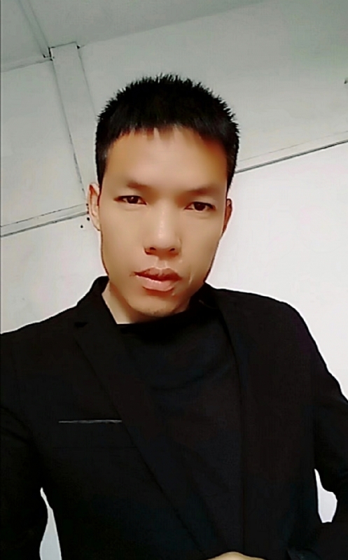 小夜曲的第一张照片--青岛相亲服务中心