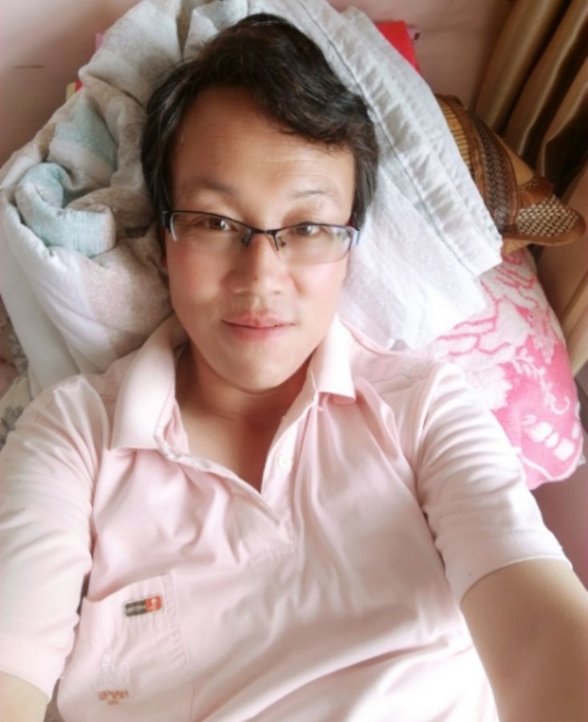 一吻天荒的第一张照片--青岛相亲服务中心