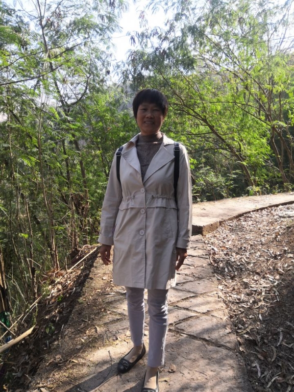 兰草的第一张照片--青岛相亲服务中心