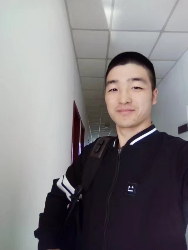 简单的鱼的第一张照片--青岛相亲服务中心