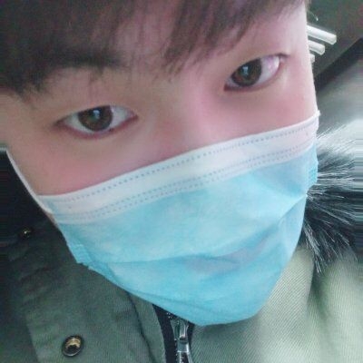 大学生的第一张照片--青岛相亲服务中心